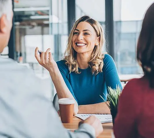 Choosing an Agent and Pricing